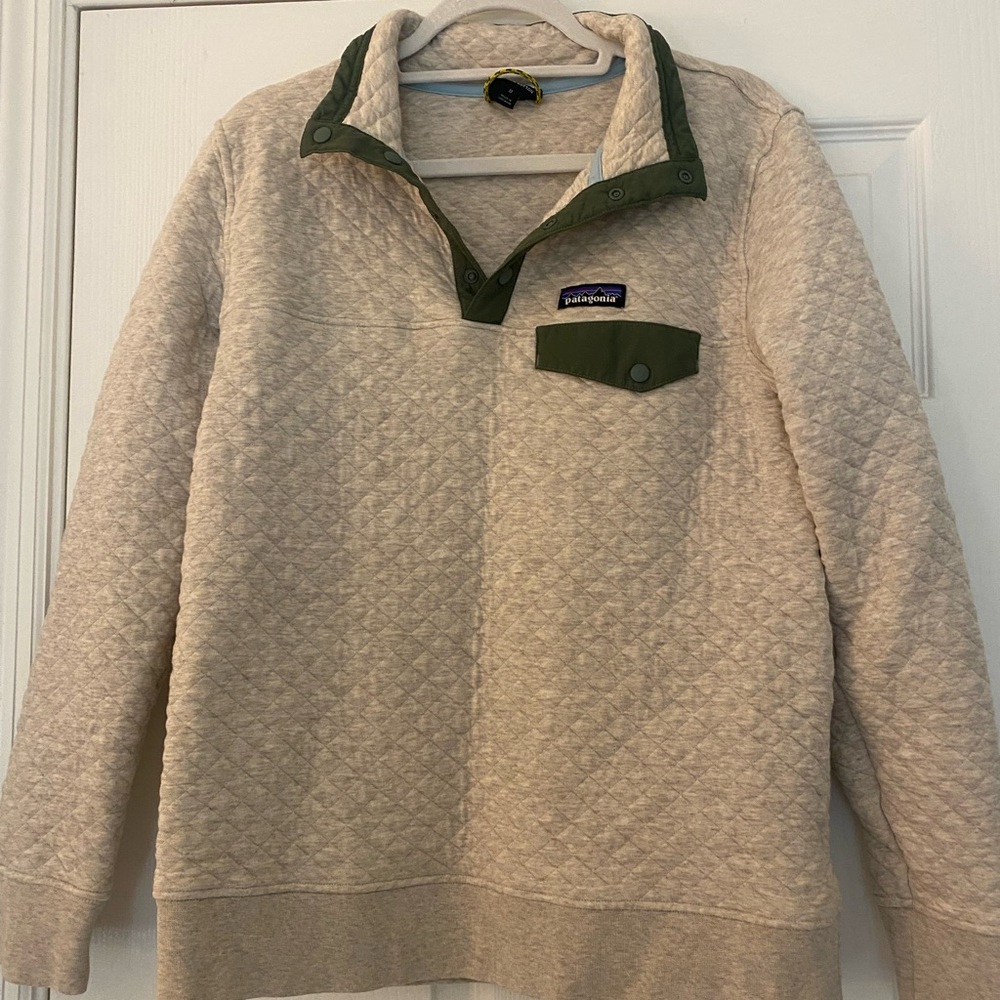 Patagonia unisex Beige and Olive Sweater